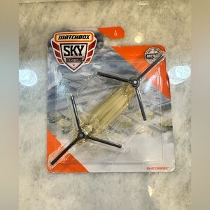 Matchbox CH 47 Chinook, [tan] Sky Busters 6/13